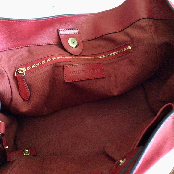 Burberry Calfskin Haymarket Check Small Canterbury Tote Red - Picture 13 of 15